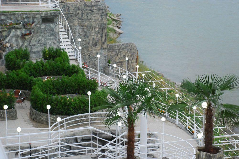 Cruise Hotel Tbilisi Esterno foto