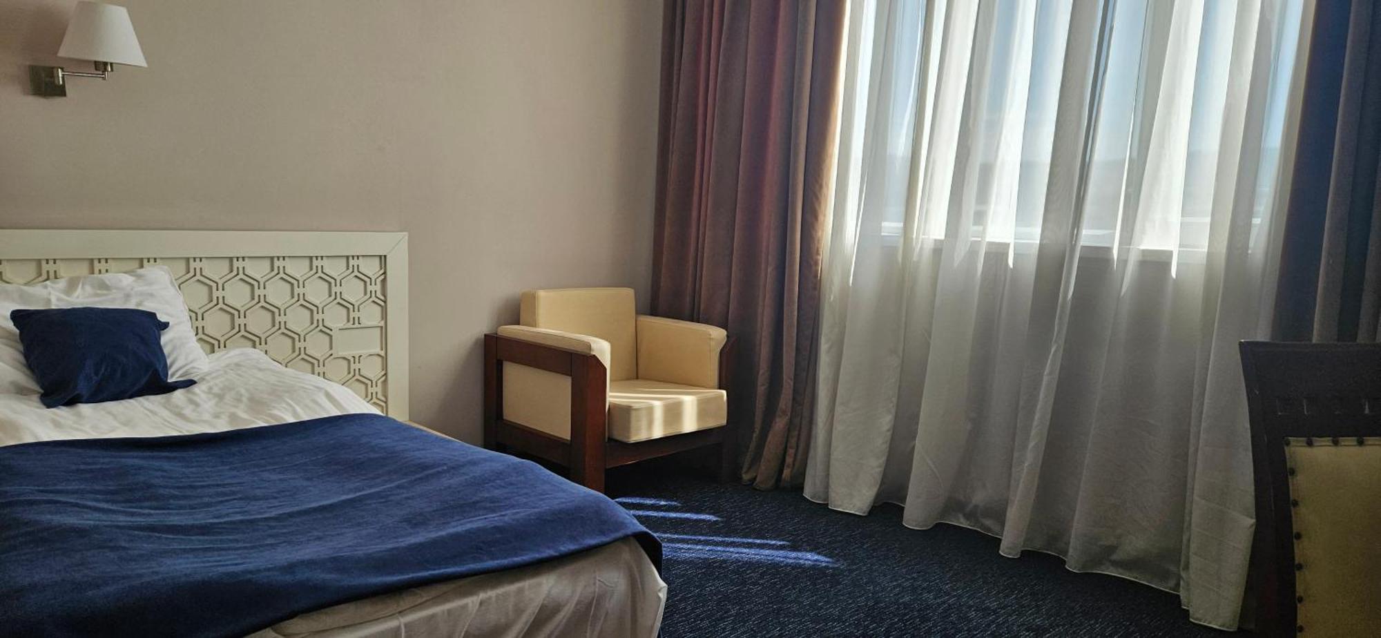 Cruise Hotel Tbilisi Esterno foto