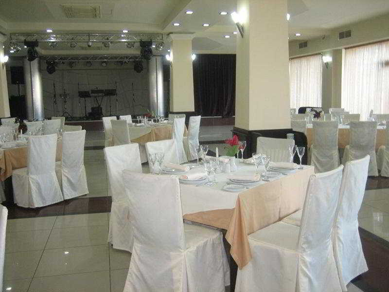 Cruise Hotel Tbilisi Esterno foto
